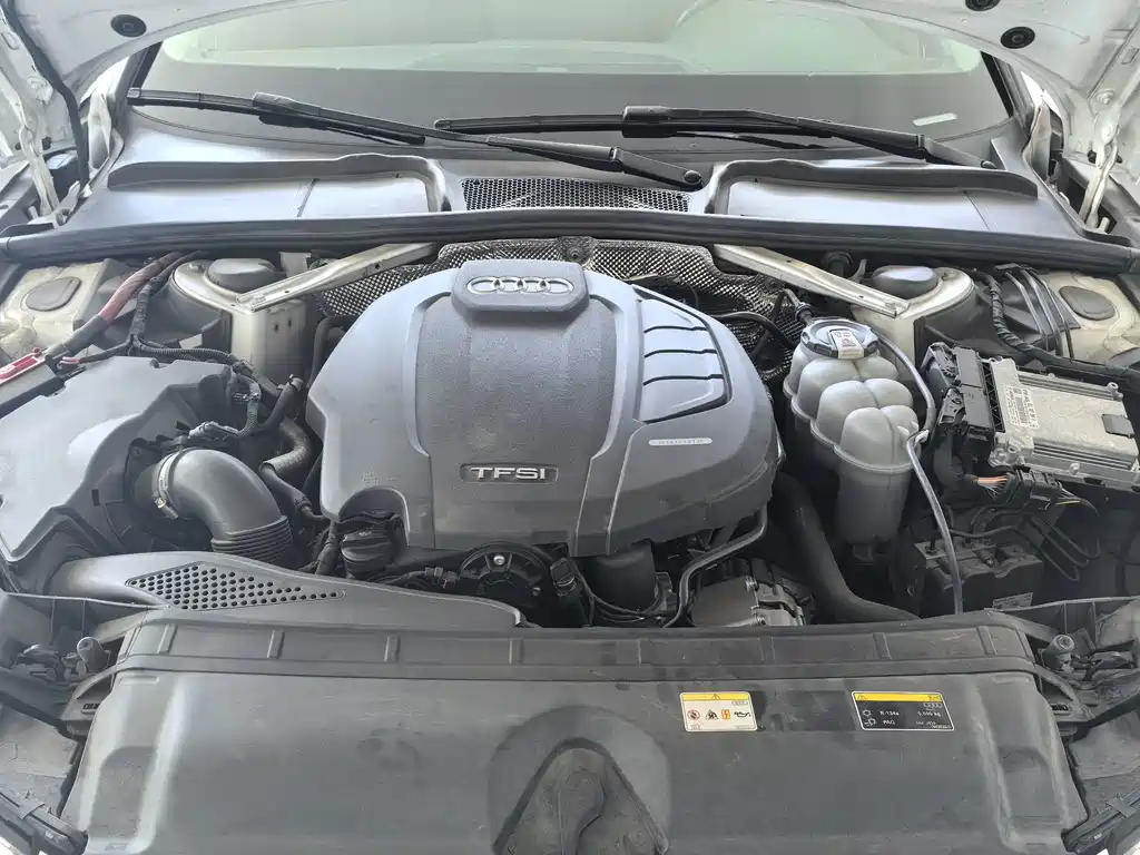 Audi A4L 2021