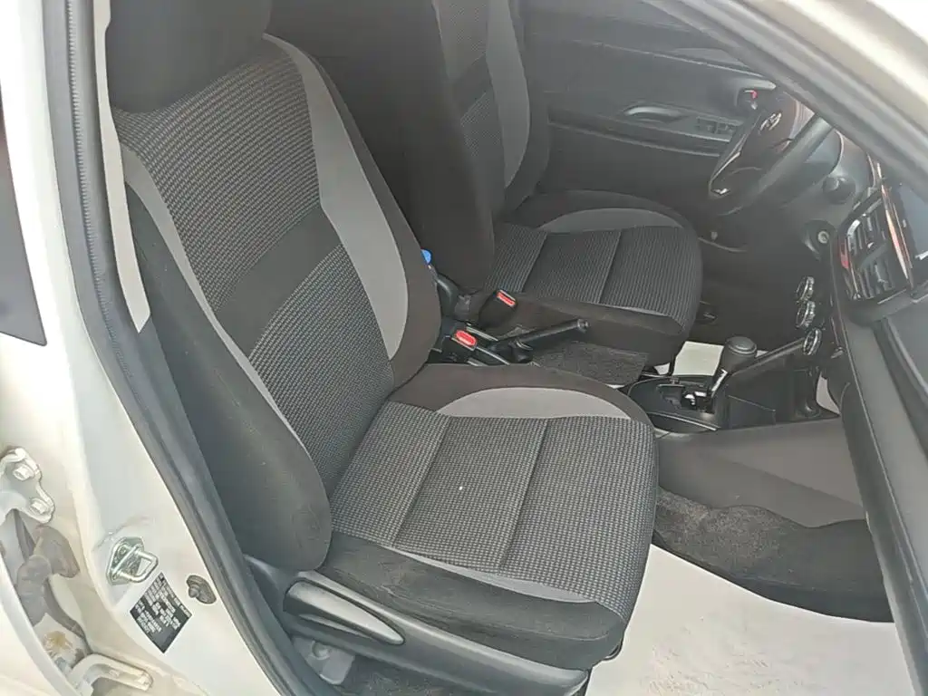 Toyota Vios FS 2023 — фото 25