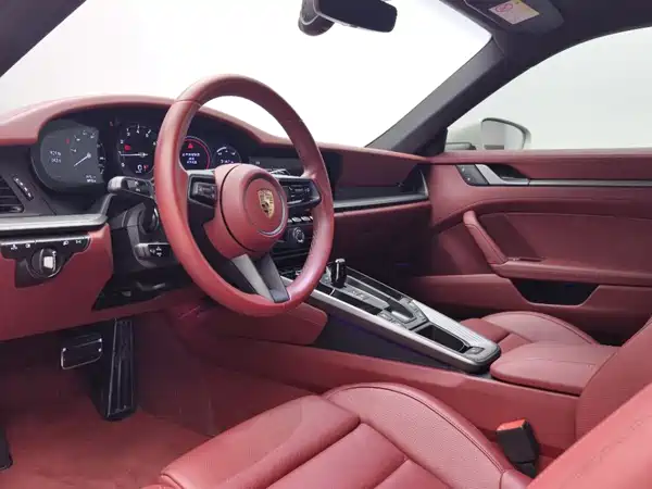 Porsche 911 2024