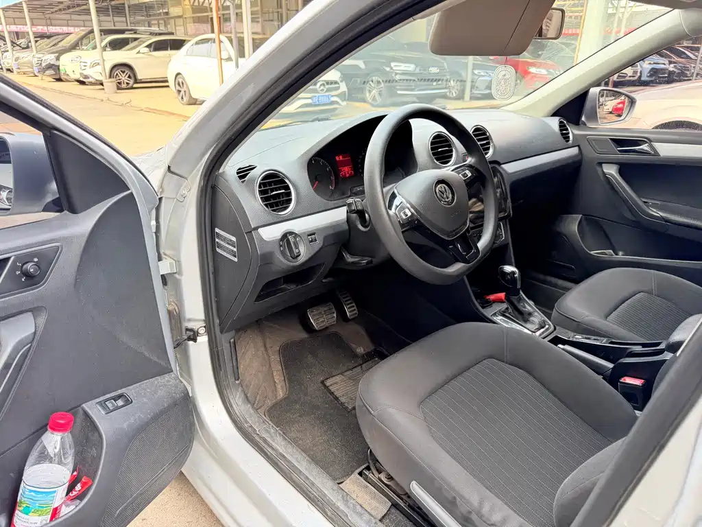 Volkswagen Jetta 2016