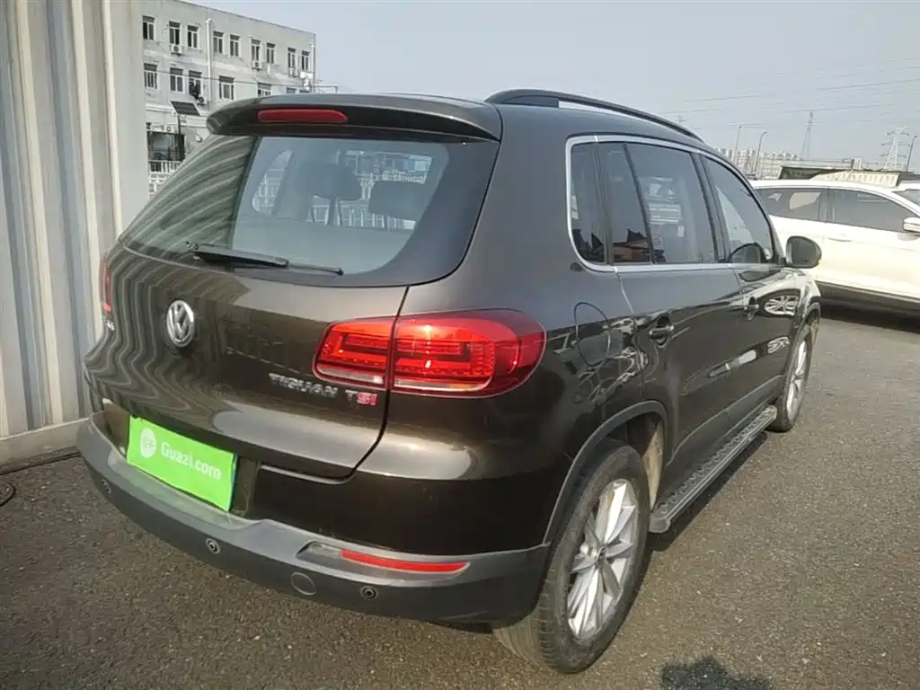 Volkswagen Tiguan 2015 — фото 7