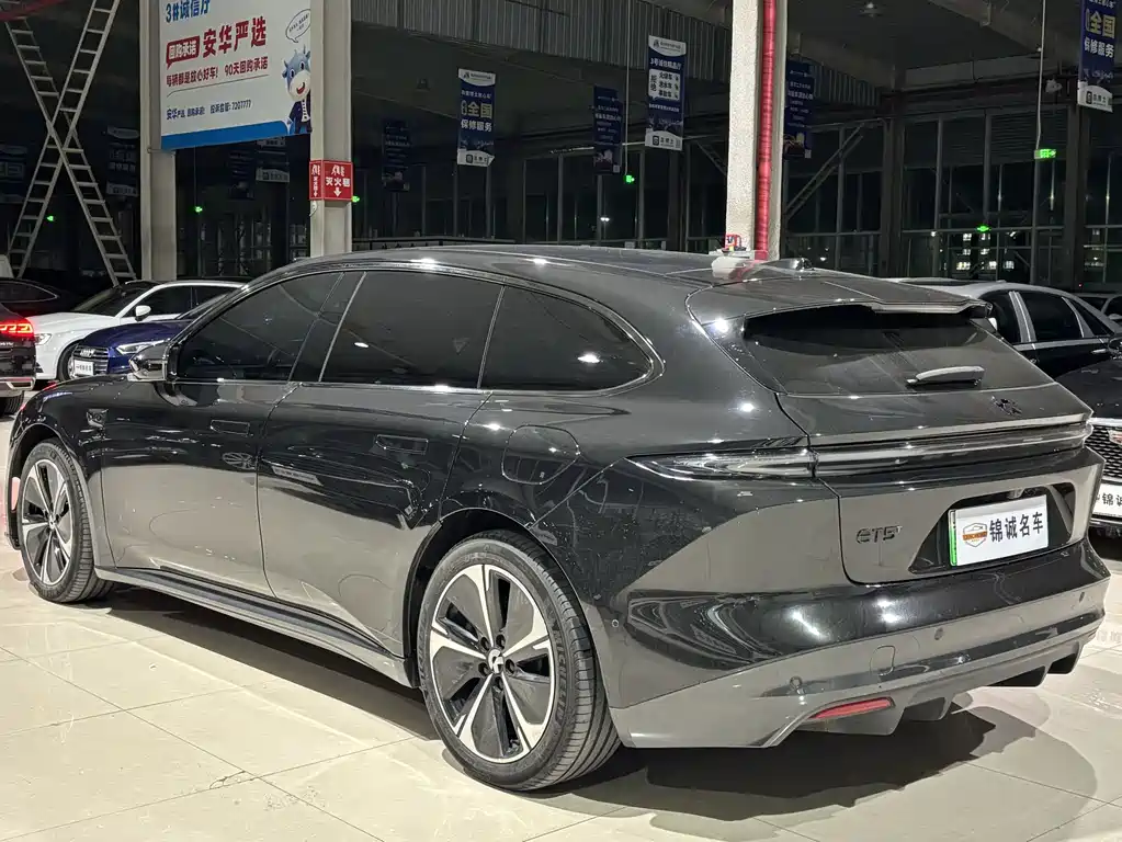 NIO ET5T 2025
