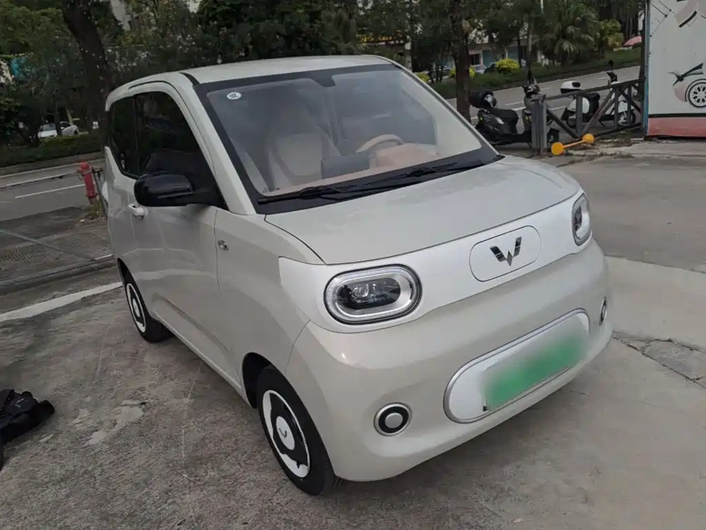 Wuling Hongguang MINIEV 2025