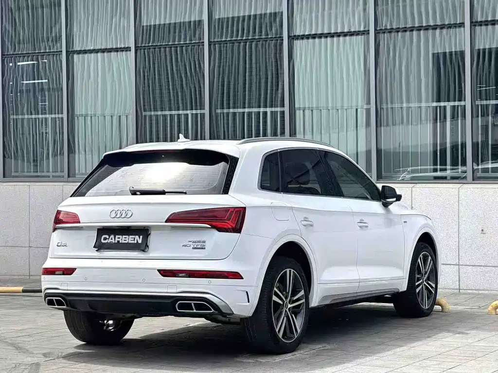 Audi Q5L 2021 — фото 13