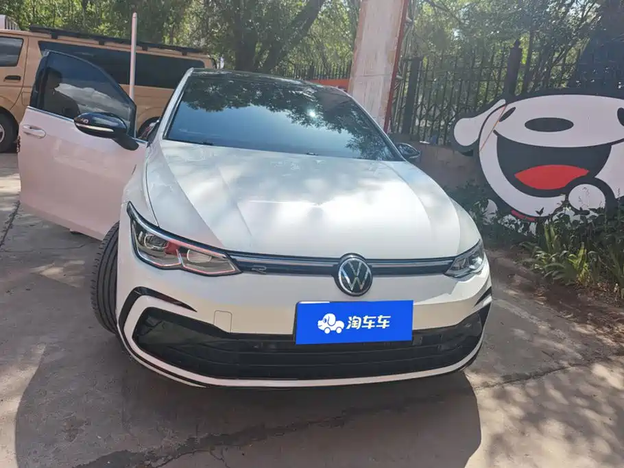 Volkswagen Golf 2022