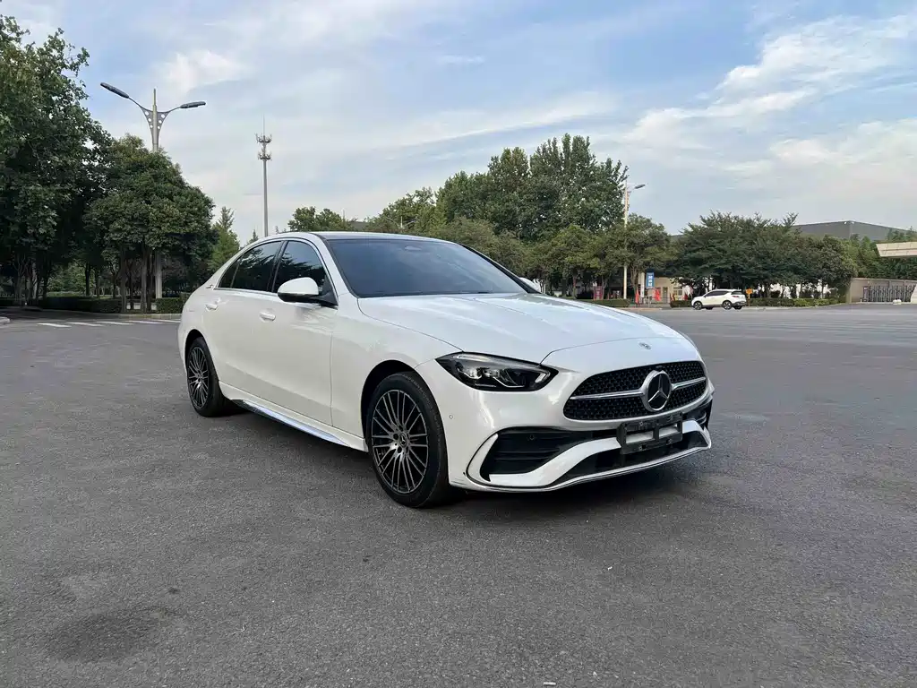 Mercedes-Benz C-Class 2023