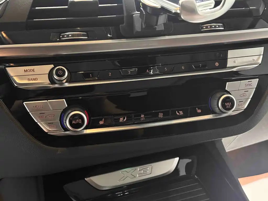 BMW X3 2020 — фото 10