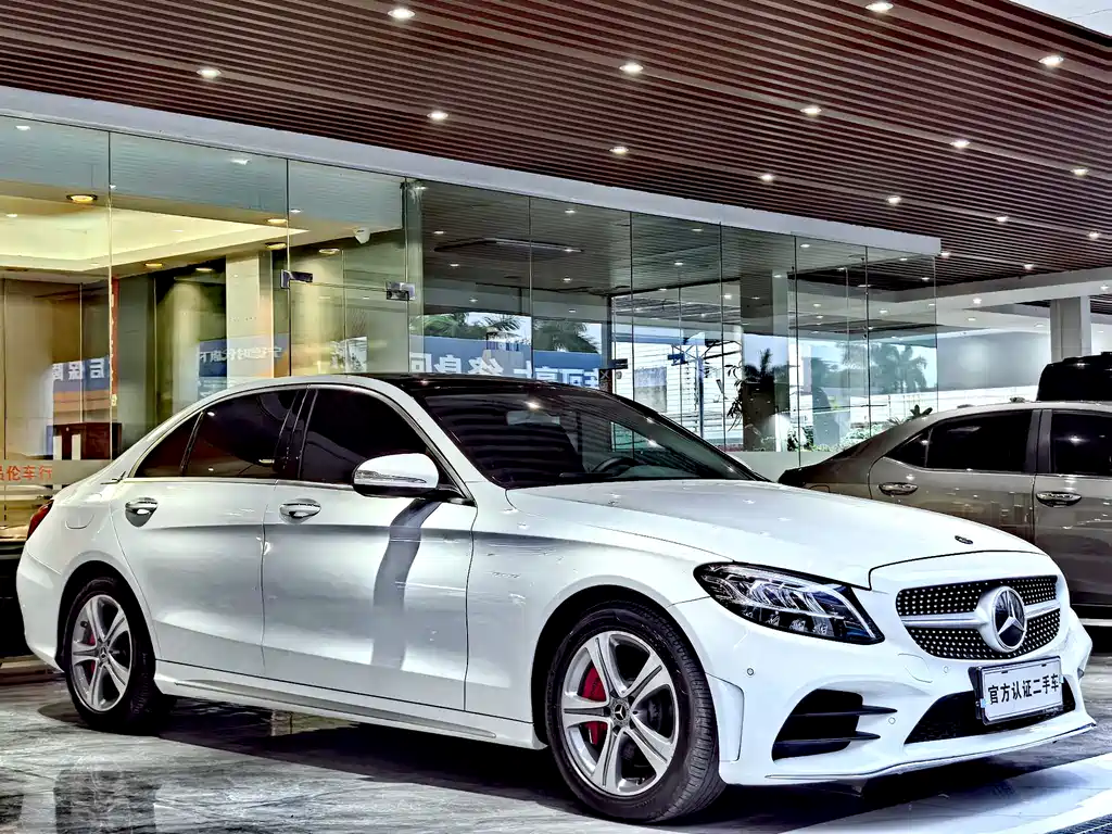 Mercedes-Benz C-Class 2020 — фото 3