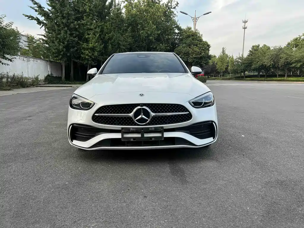 Mercedes-Benz C-Class 2023