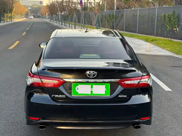Toyota Camry 2019