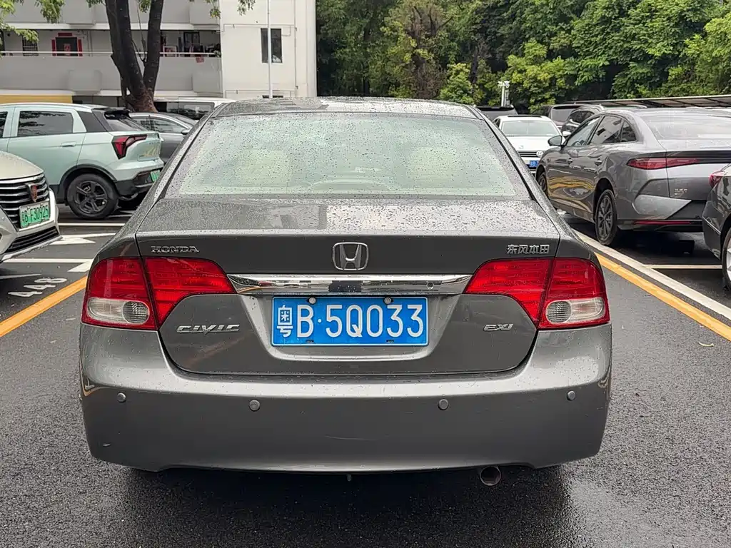 Honda Civic 2010