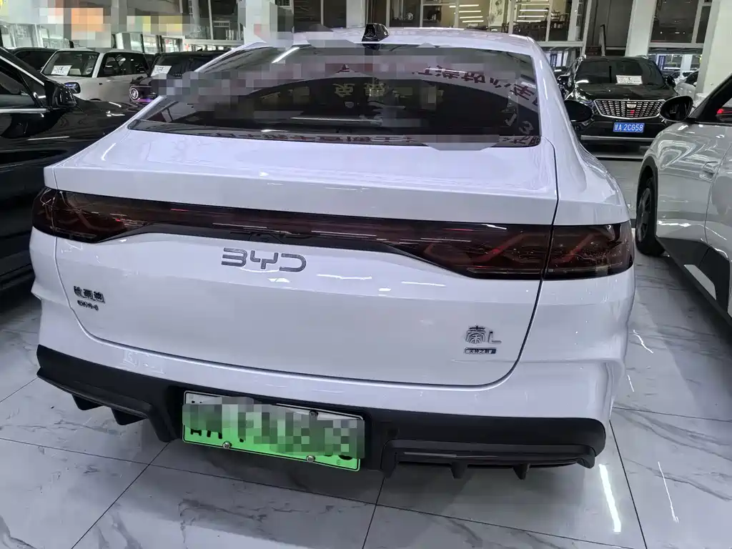 BYD Qin L 2025 — фото 5