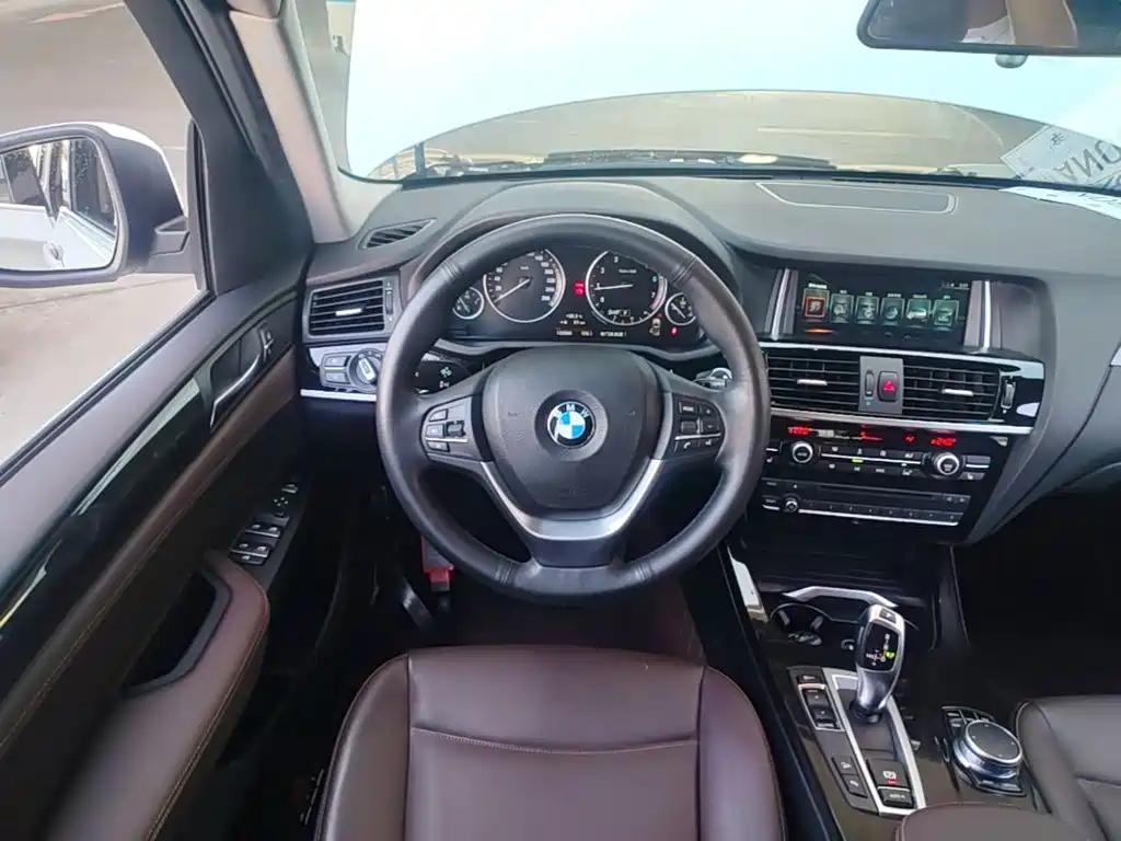 BMW X3 2017 — фото 11