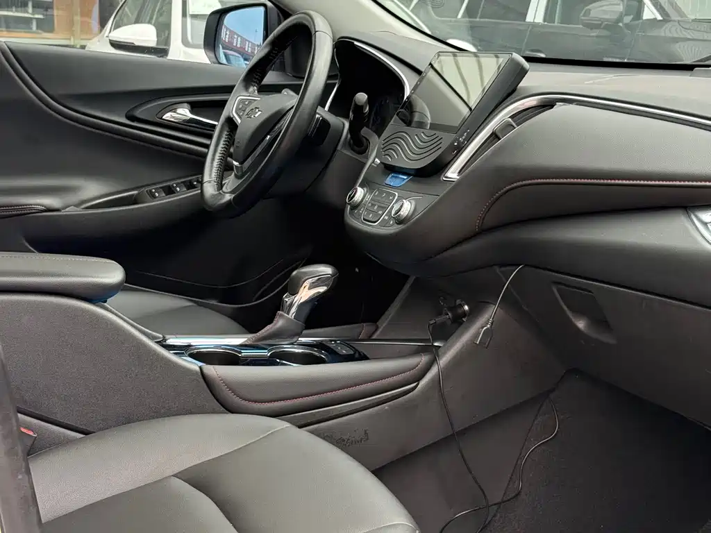 Chevrolet Malibu XL 2021 — фото 10