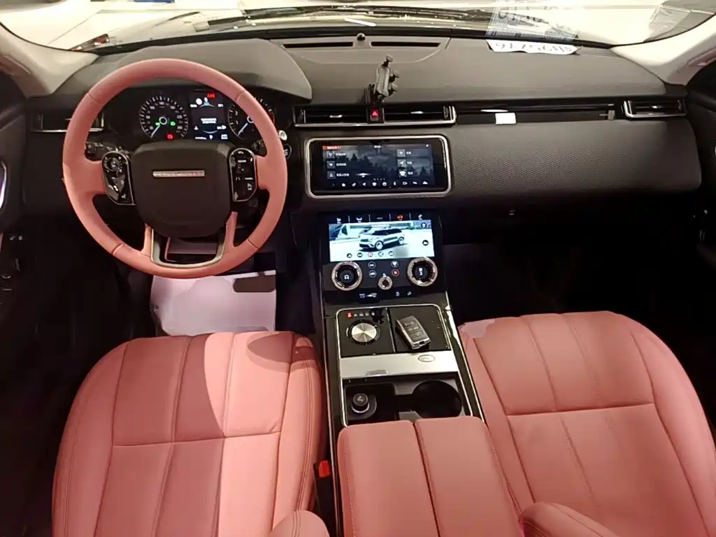 Land Rover Velar 2019 — фото 10