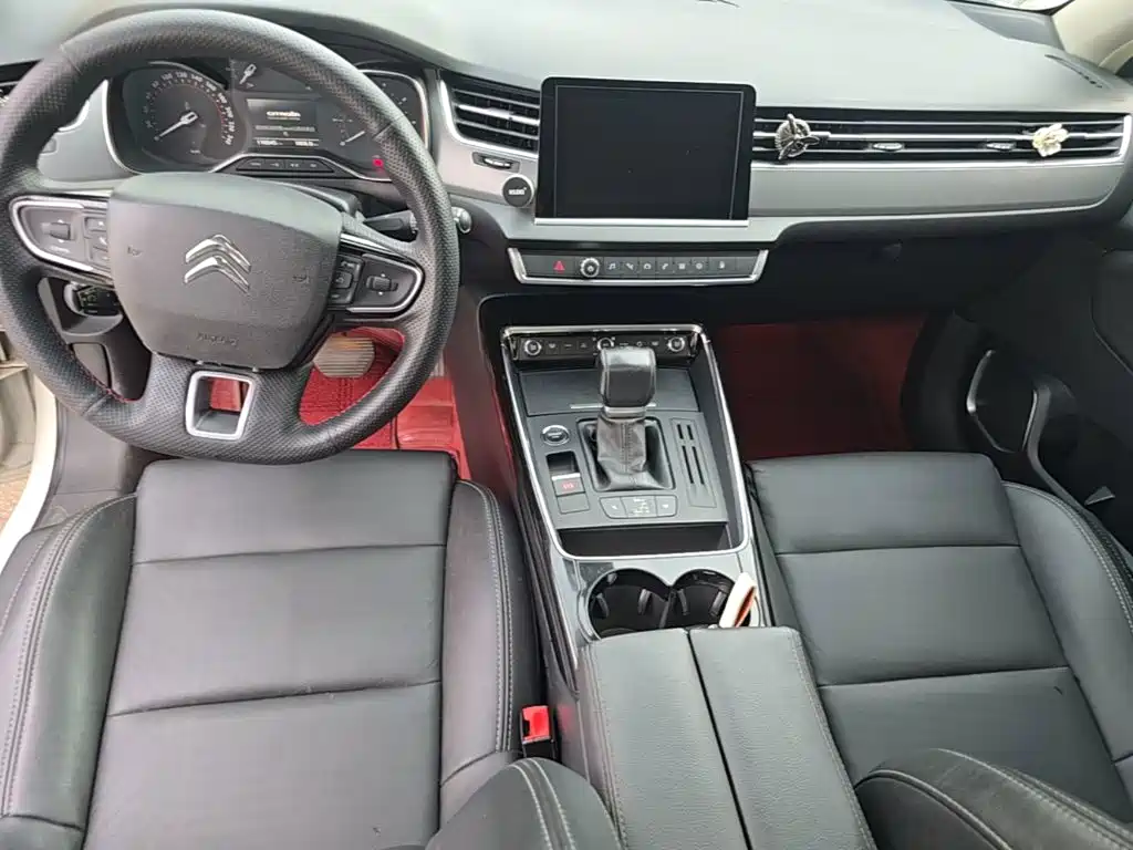 Citroën C5 2018 — фото 10