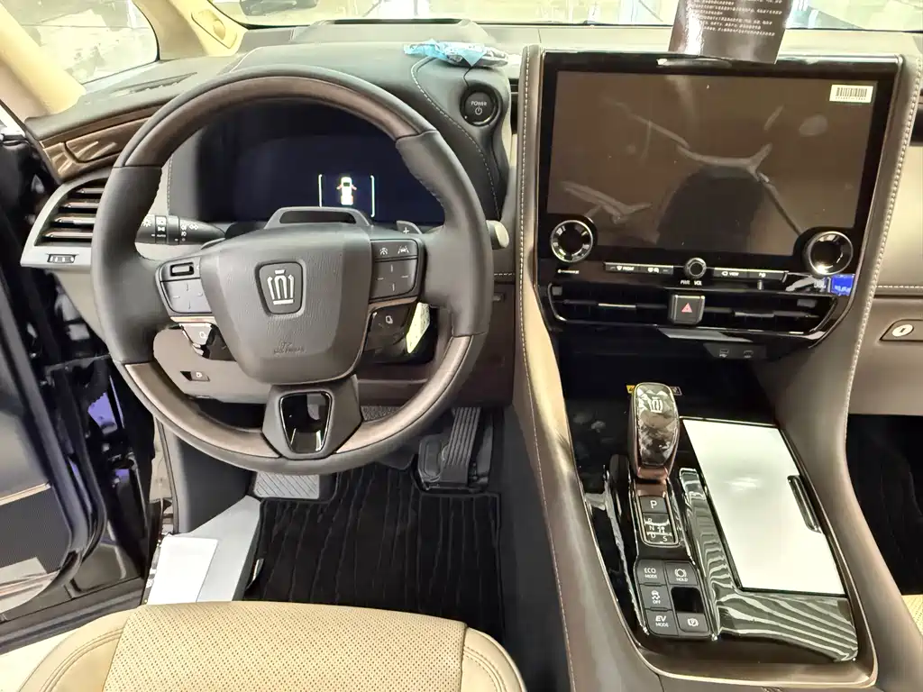 Toyota Vellfire — фото 17