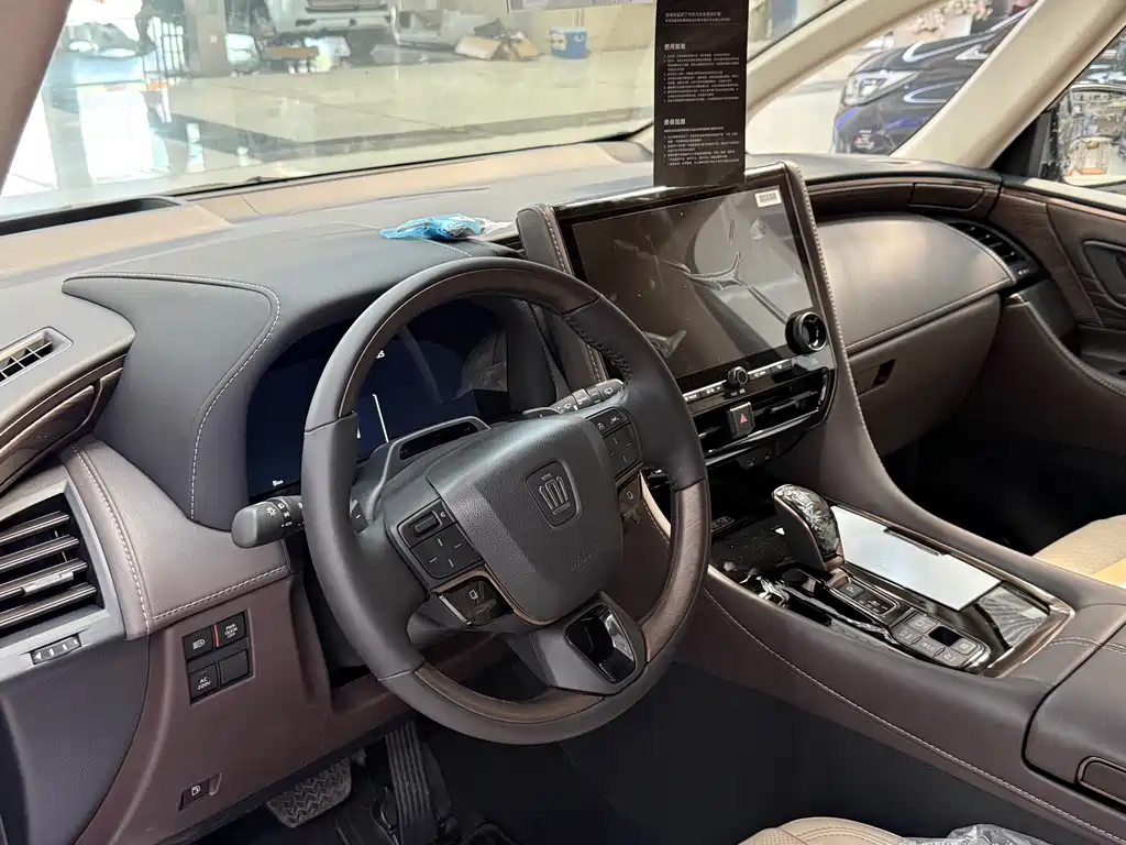 Toyota Vellfire — фото 23