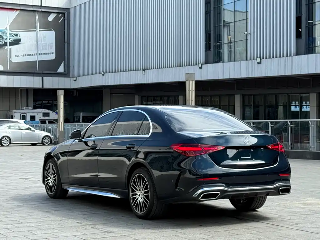Mercedes-Benz C-Class 2023