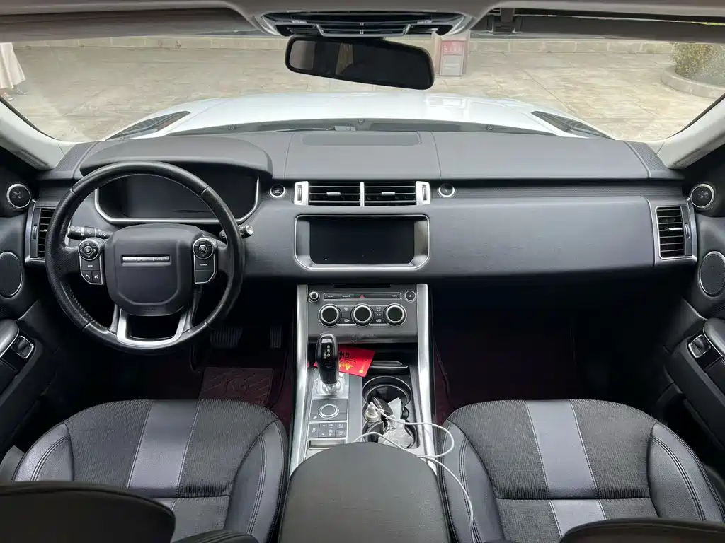 Land Rover Sport 2018 — фото 6