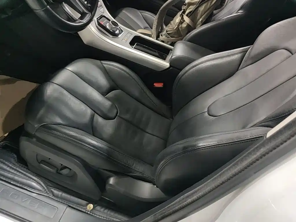 Land Rover Evoque 2016 — фото 15