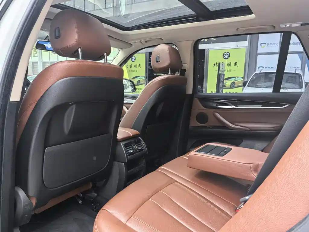 BMW X5 2015 — фото 8