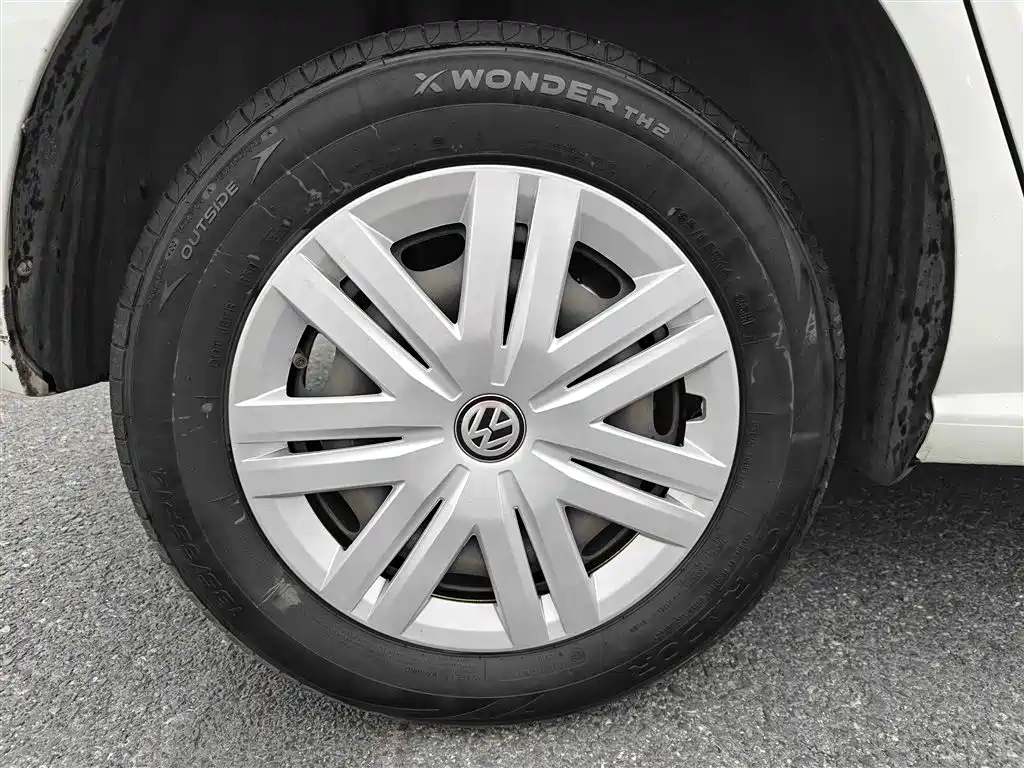 Volkswagen Polo 2018 — фото 11