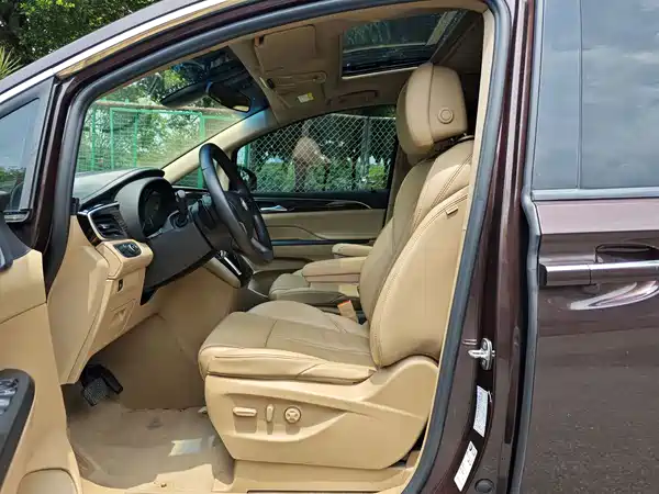 Buick GL8 2018