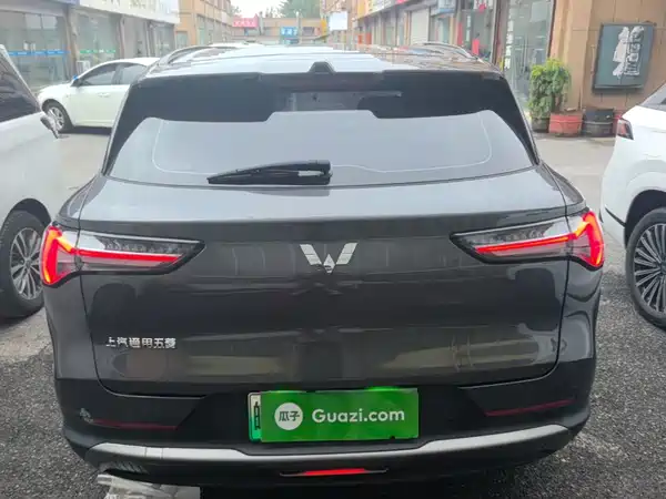 Wuling Starlight S 2024