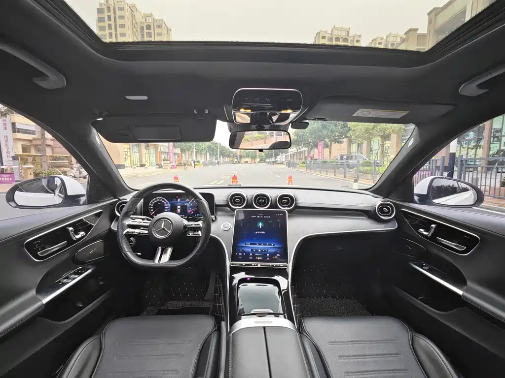 Mercedes-Benz C-Class 2022 — фото 13