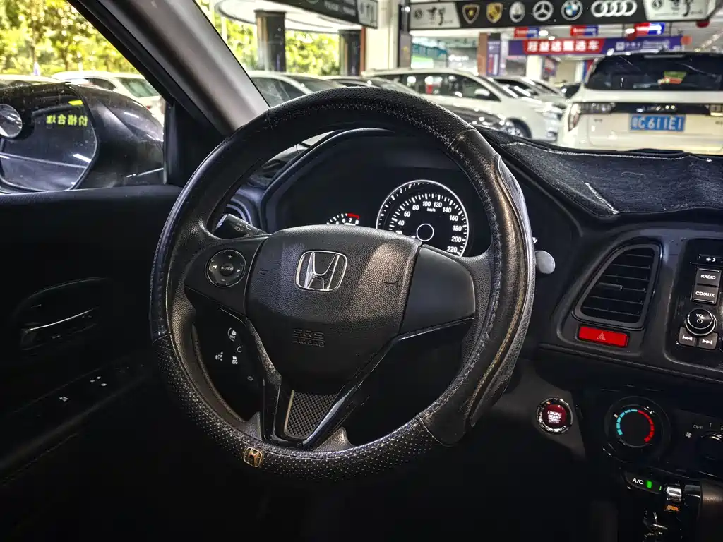 Honda Vezel 2016 — фото 7
