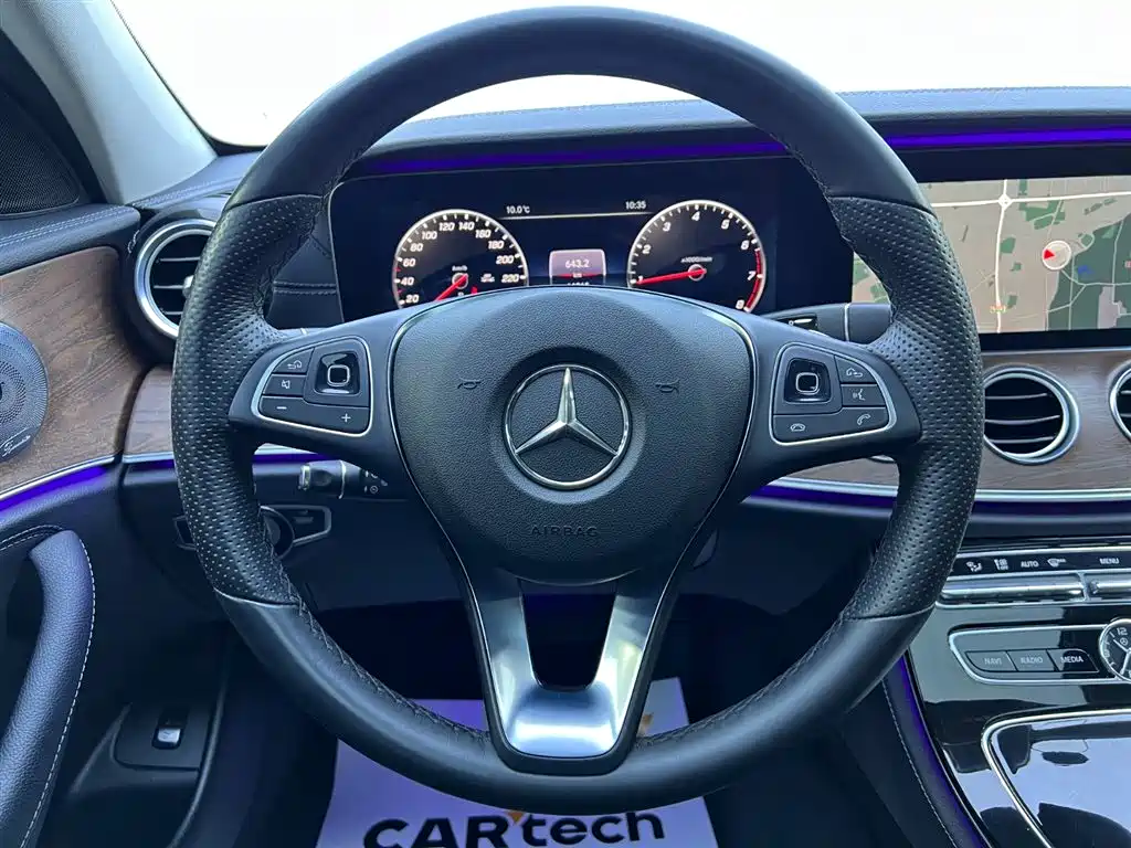 Mercedes-Benz E-Class 2017 — фото 11