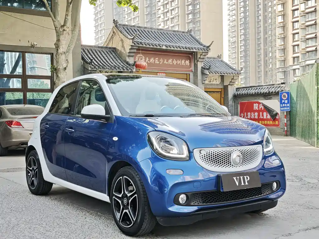 smart Forfour 2017 — фото 3