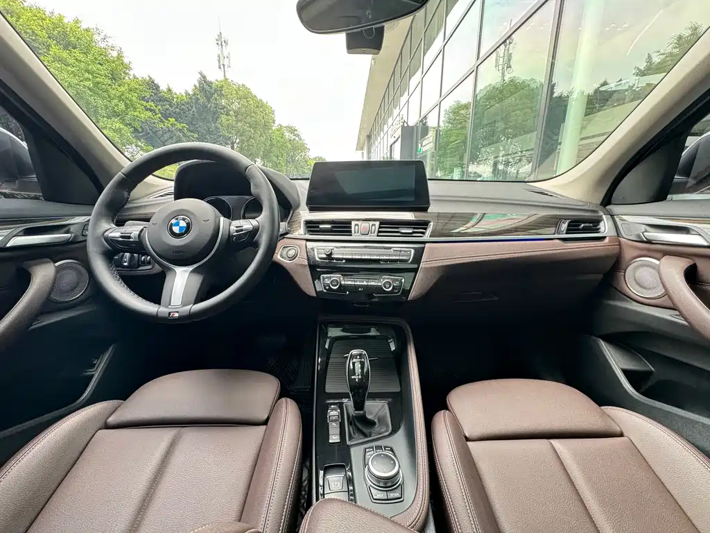 BMW X1 2022 — фото 11