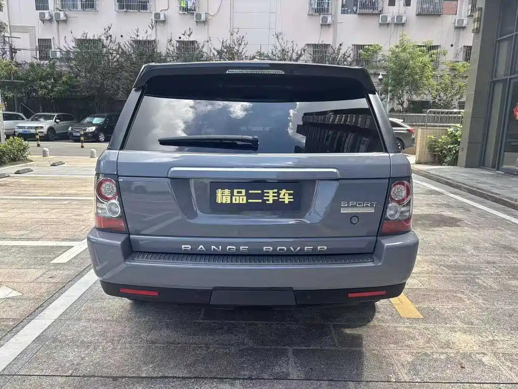 Land Rover Sport 2011