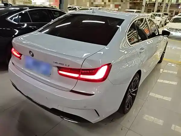 BMW 3 Series 2022
