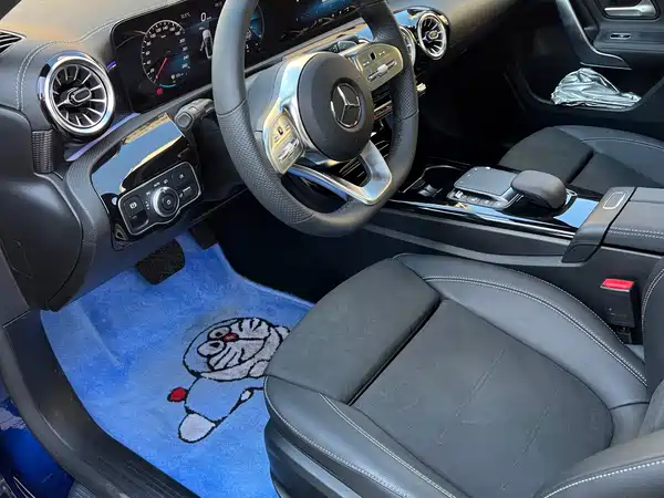 Mercedes-Benz A-Class 2021