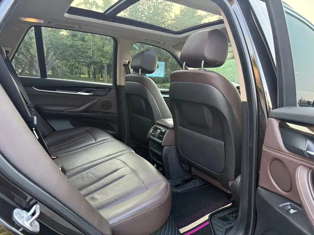 BMW X5 2015 — фото 12