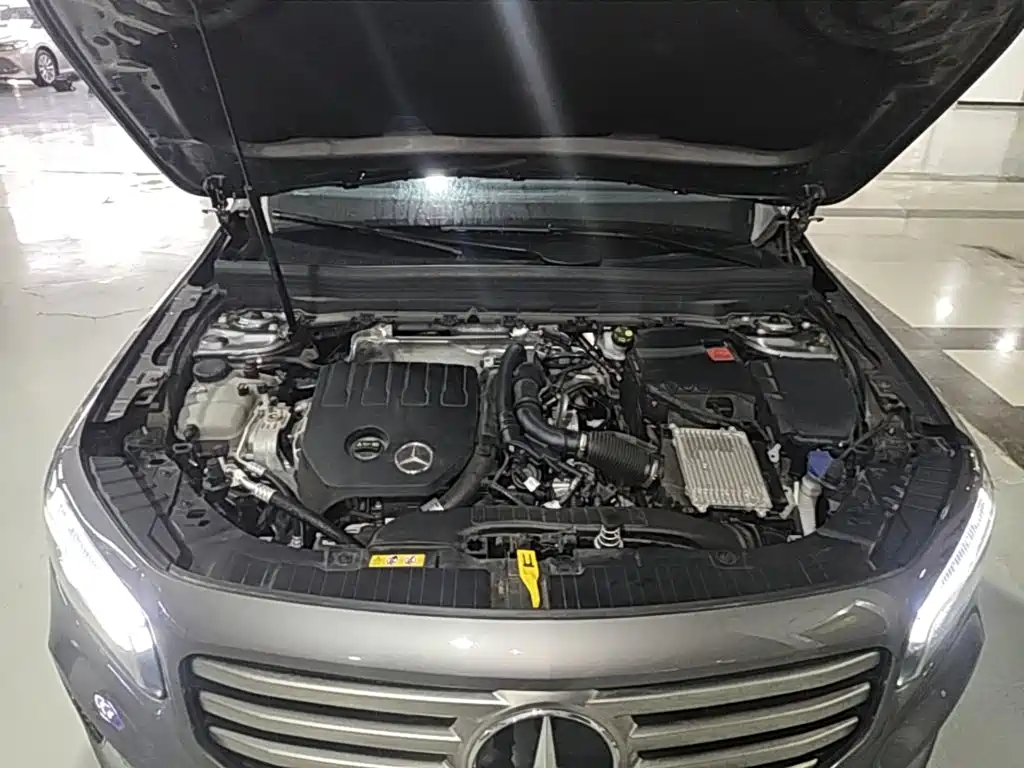 Mercedes-Benz GLB 2025 — фото 20
