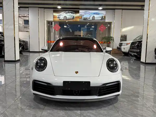 Porsche 911 2022