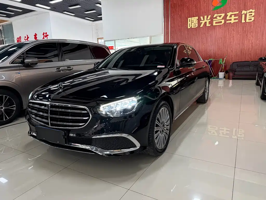 Mercedes-Benz E-Class 2023