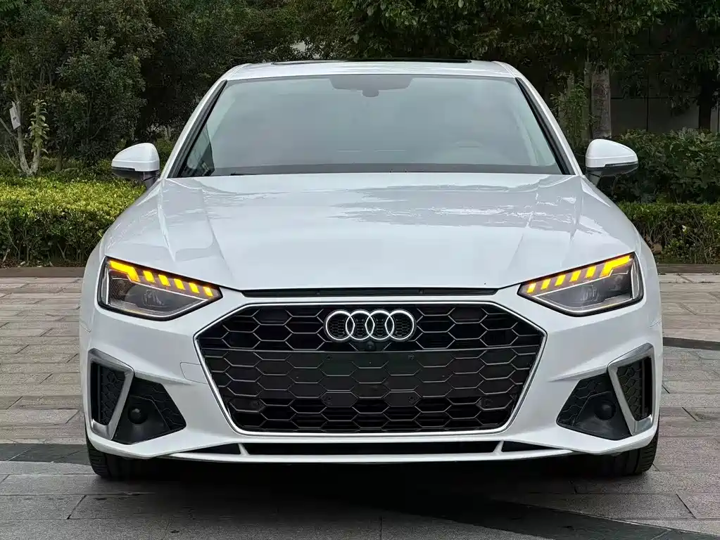 Audi A4L 2021