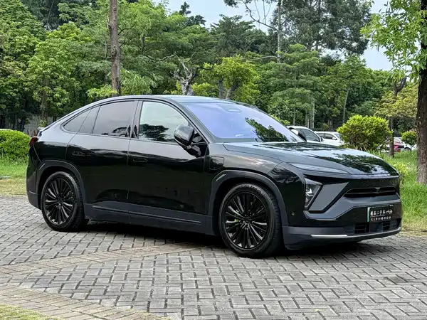 NIO EC6 2021