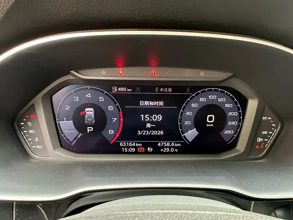 Audi Q3 2021 — фото 10