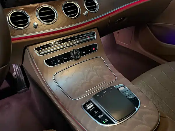 Mercedes-Benz E-Class 2023