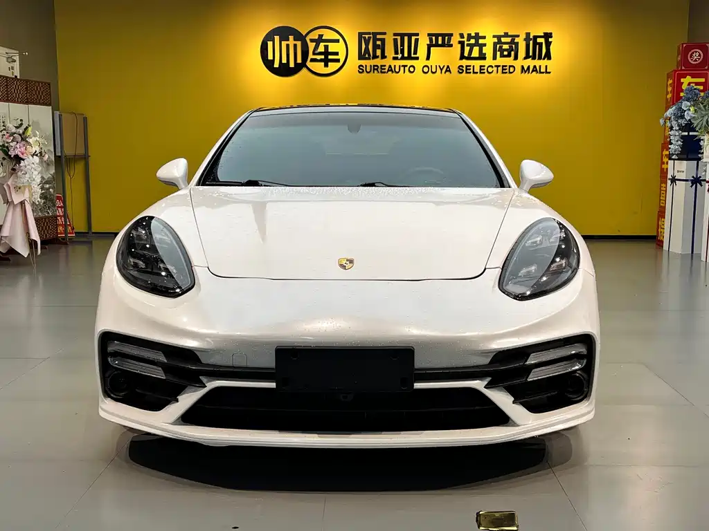 Porsche Panamera 2013