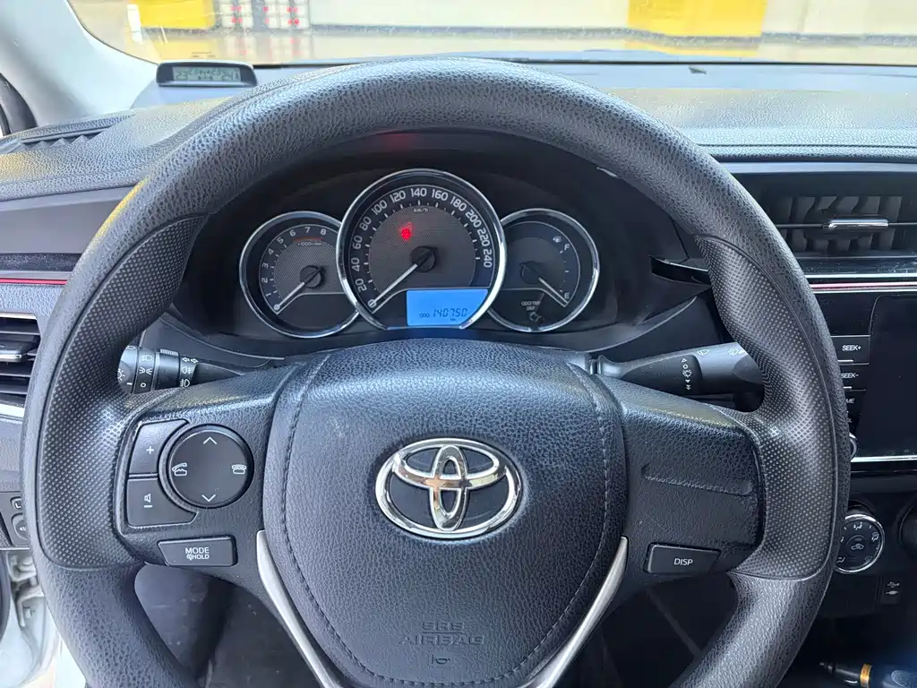 Toyota Levin 2016 — фото 12