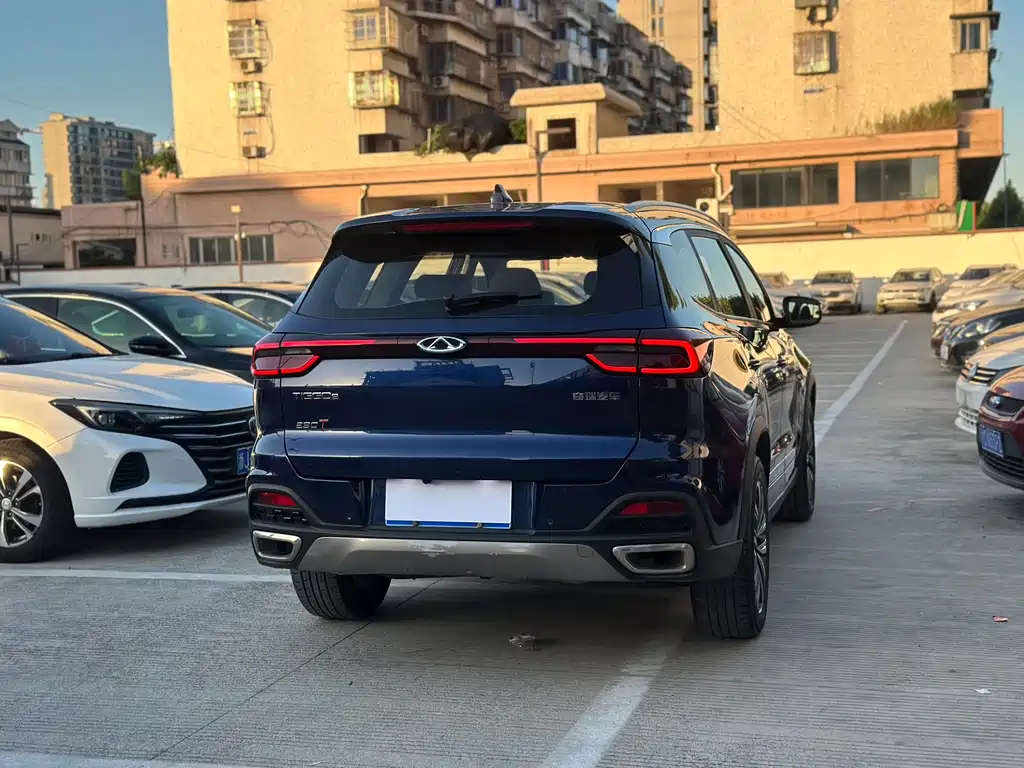 Chery Tiggo 8 2019 — фото 16