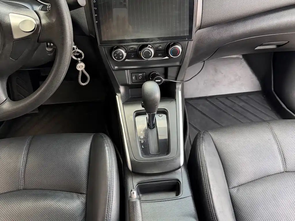 Nissan Sylphy 2019 — фото 25