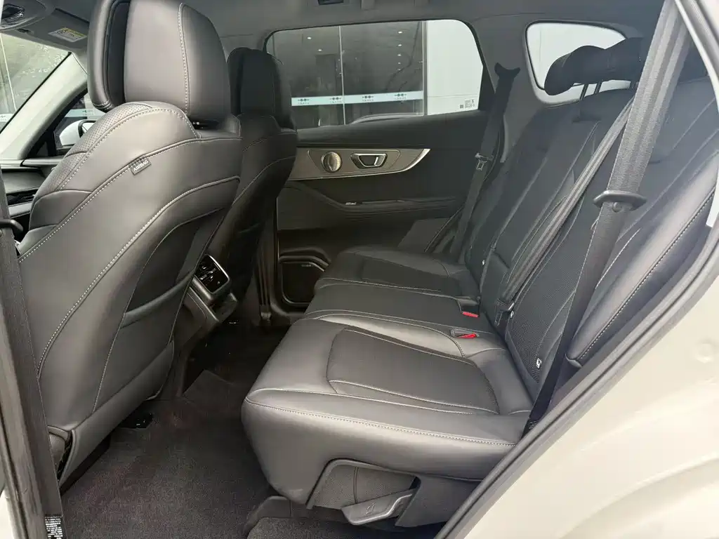 Chery Tiggo 8 PRO 2025 — фото 6